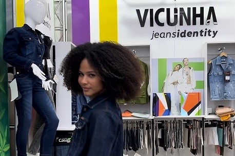 Vicunha Peru promove o Dia do Denim!